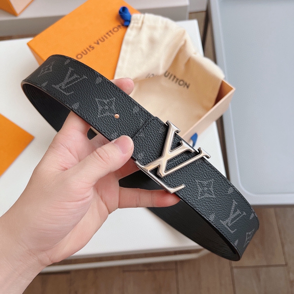 ルイヴィトンベルト側面デザイン